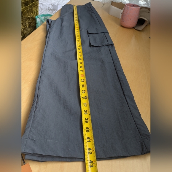NWT Wilo Parachute Fly Cargo pants size medium Dark Gray color - Picture 13 of 14